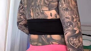 wanna see melody radford's big tits and ass bursting gym leggings?
