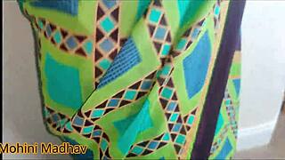 i fucked that random store guy in green saree with dirty hindi audio