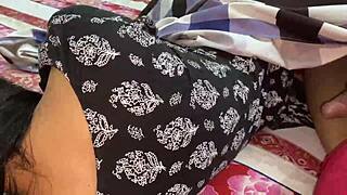 Sharing Bed with Punjabi Bhabhi Leads to Big Ass Anal Pounding!