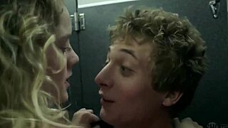 laura wiggins big tits webcam squirt with dildo anal orgasm