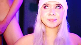 Cute-Faced Colombian Valentina Craves Gangbang Hole Stretch