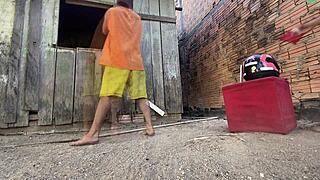 i coudnt wait sat on flakaels monster cock in backyard while he did my chores