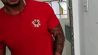 bbdw mais gostosa do brasil preza closet socorrista lubrica empurra forte anal