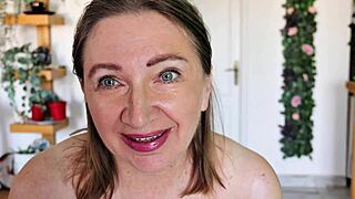 damn im so horny watchin this granny ram wet shaved pussy with huge bwc dildo