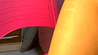 😩 o maior pau do brasil me fez chorar no cu rasgando meu rabo na orgia de tetas naturais!
