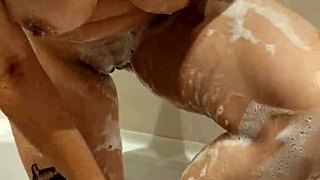 my step sister let me watch her shower