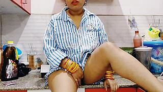 Delhi stepsis moans on big cock shaved pussy in home desi fuck