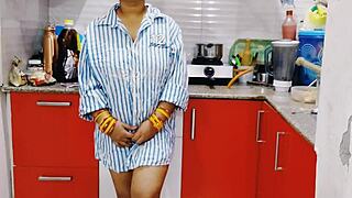Delhi stepsis moans on big cock shaved pussy in home desi fuck