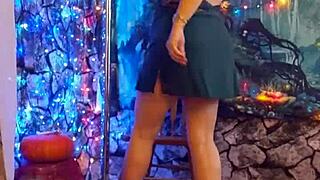 hotwife steffi dances her huge pussy with toys in steamy 10-2 show