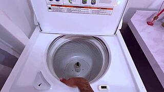 big-bottomed milf plans to ride the washing machine repairman