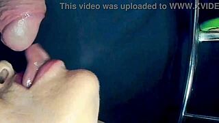 jen is a real skanky pervert who loves fingering her shaved pussy