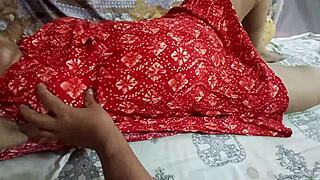 boobs pressed of desi girl in salwar showing milky white ass
