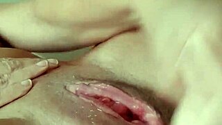 earlly morning squirting hits hard!! 💦