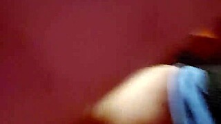 wife gets creamed after a hot shower