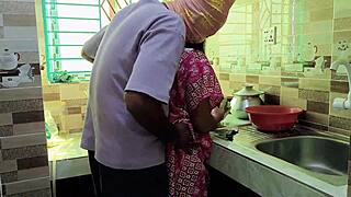 desi anita bhabhi hard fuck in the kitchen