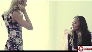 lola reve mango a lesbian video hd