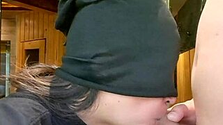 Mamando verga me trago toda su leche