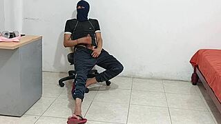 my big hard cock wants stepsister now