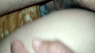 Me encanta como se mueve encima de mi!
