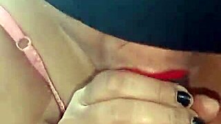 Indian step mom helps with sexy blowjob with clear hindi audio