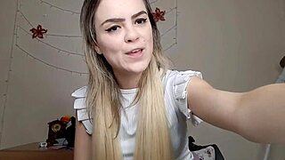 loirinha gostosa loves getting filmed naked