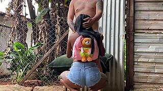 Pretinha novinha me chupa e dar o cu gostoso sem minha mulher ver 😈
