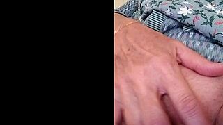 Housewife knocks one out