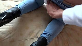 Hot stepmom gives permission to masturbate with her big ass