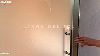 linda del sol in the bathtub solo
