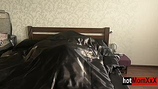 Stepmom joins me in bed after shower for tight pussy ride