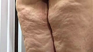 Camera Man Gets Horny And Starting Jerking Off His Cum By Accident On Bubble Big Butt Chubby Milf In Leggings Working Out Booty Shorts
