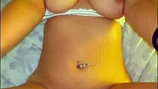 Sloppy Blowjob In Silk Leads To Huge Creampie Ride