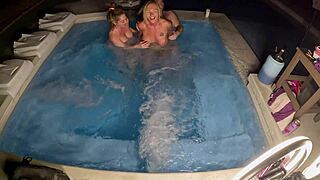 Delaih grace kiki daire hot tub threesome now!