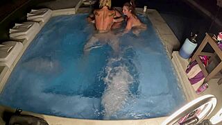 Delaih grace kiki daire hot tub threesome now!