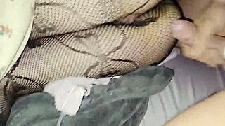 Surprise Cumshot On Perfect Pussy In Fishnet Tights