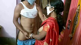 desi indian beautiful aunty hardcore sex with huge dick