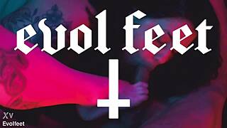 Intense foot sex threesome with acidalia mad maxxx and rotten venus