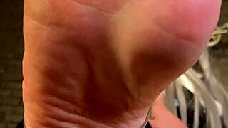i wiggle my pretty bare toes near your face