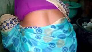 Saree whashing housewife sex with homemade