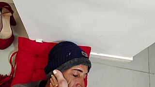 Tiffany montavani sucks toes in bdsm scene