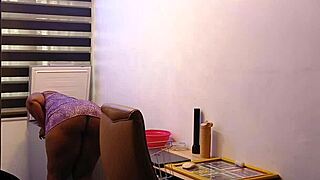 Domestic Duties With Ebony Fat Ass Babe Bending Over