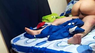 le dolia por el culo pero se dejo