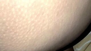 مصرية مربربة تتناك في كسها وطيزها 🔥