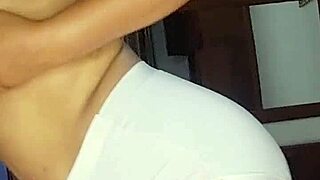 Squirting Friend Visits Boyfriend House For Fun