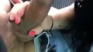Boghead slut queen goes wild in random place to fight monster hardon